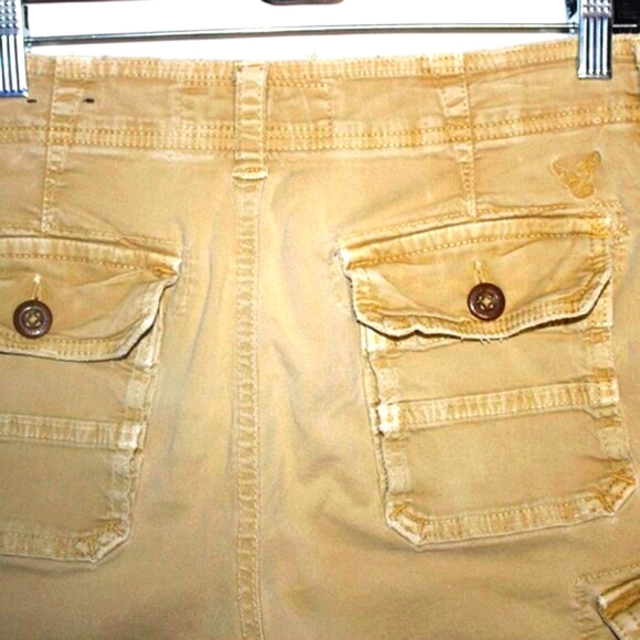 American Eagle Khaki Cargo Shorts | Distressed Detail | Relaxed Fit 30 - Picture 3 of 7